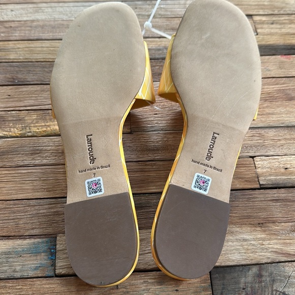 Larroudé Yellow Patent Leather Sandals Sz 7 - Picture 5 of 8